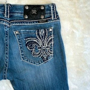 Miss Me Capri Jeans Size 31